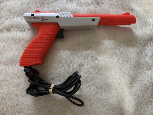 Nintendo nes light gun zapper - gun,