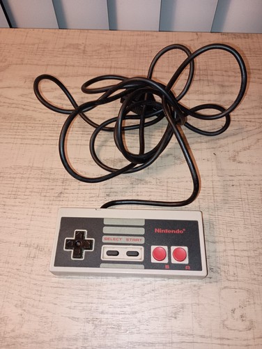 Nintendo nes 004 corded - nes-004,